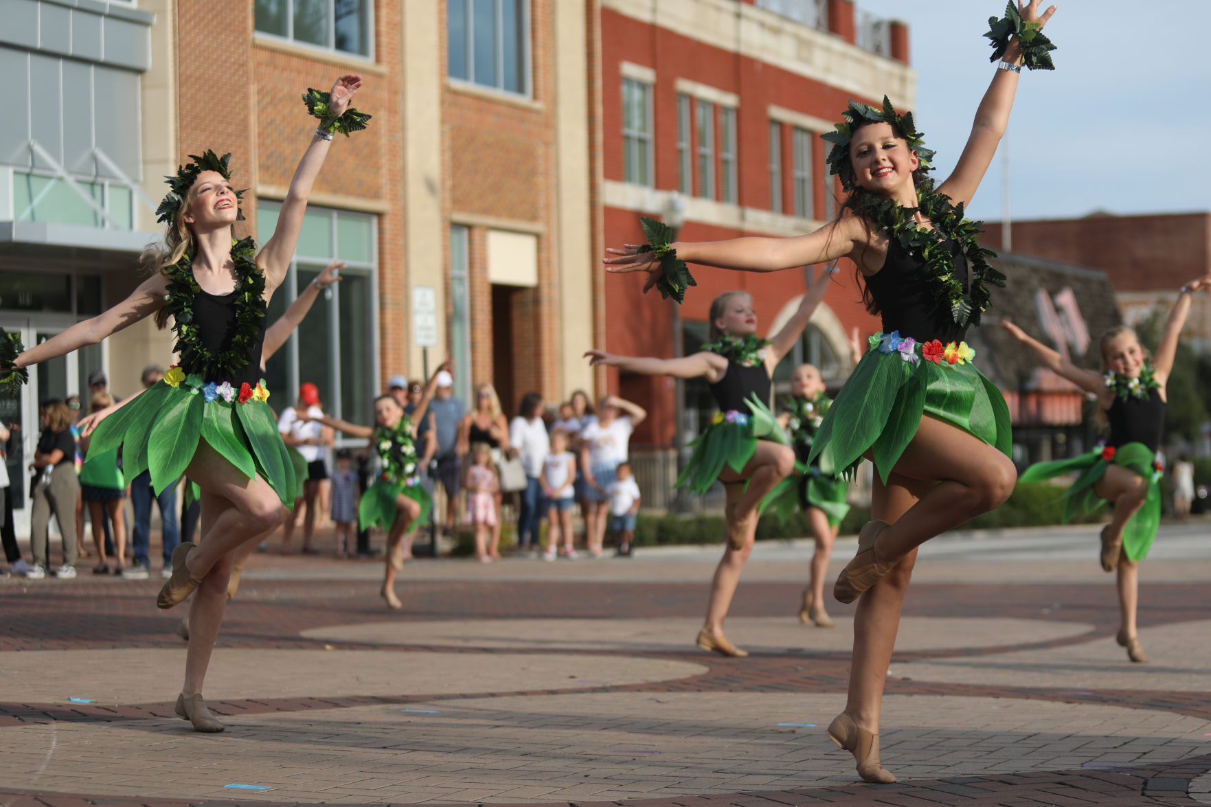 SummerNight Downtown Art Walk 2019